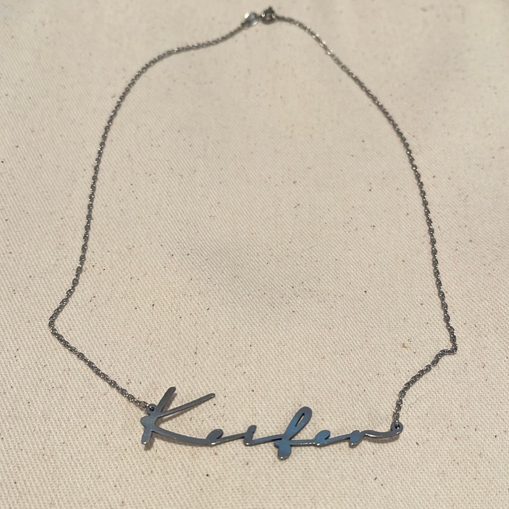 Necklace that says Keifer.